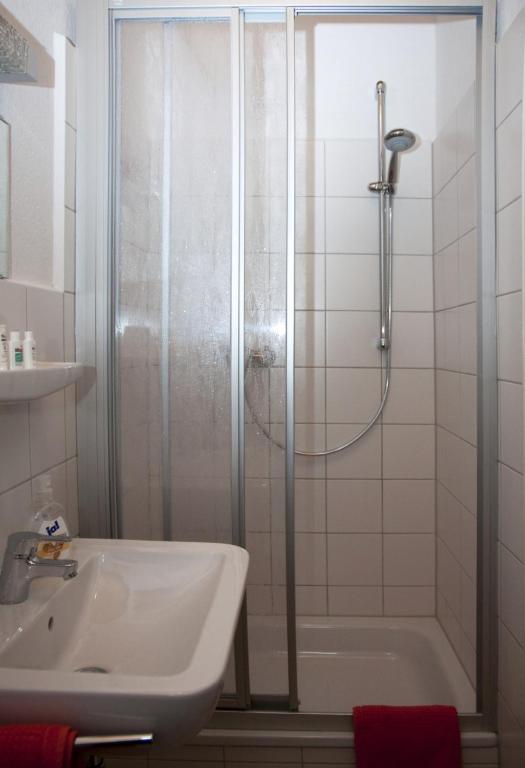 Zur Rheinschanz Bad Honningen Exterior photo